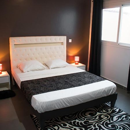 Le First Concept Apartment Dakar Exterior foto