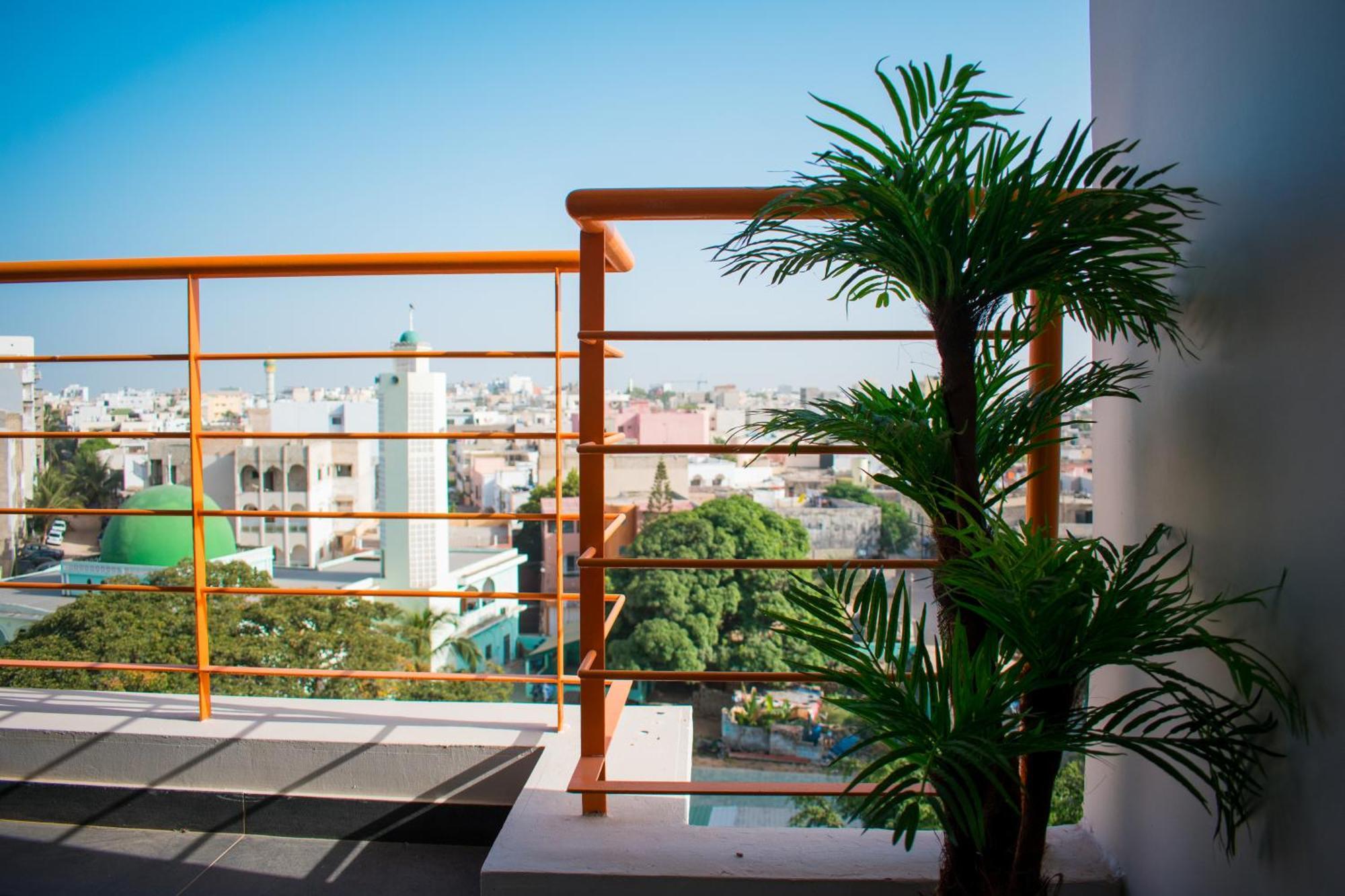 Le First Concept Apartment Dakar Exterior foto